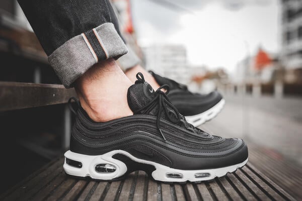 nike-air-max-plus-97-black-